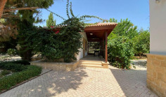 5 bedroom house with swimming pool for sale in Aphrodite Hills
