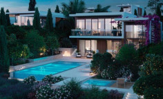Beautiful 6 bedroom house with swimming pool for sale in Peyia