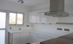 4 bedroom penthouse with swimming pool for sale in Germasogeia