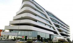 Luxury office to rent in Linopetra