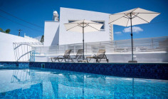 4 bedroom house with swimming pool to rent in Agios Athanasios