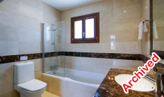 5 bedrooms furnished house with swimming pool for sale in Aphrodite Hills