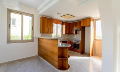 Spacious 3 bedroom house with swimming pool for sale in Poli Crysochous