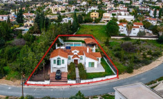 4 bedroom house with swimming pool for sale in Tala