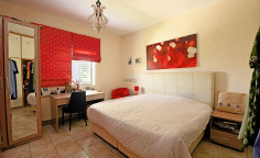4 bedroom unfurnished villa for sale in Deryneia