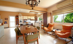 4 bedroom unfurnished villa for sale in Deryneia