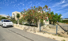 4 bedroom unfurnished villa for sale in Deryneia
