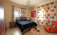 4 bedroom unfurnished villa for sale in Deryneia