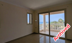 Amazing beachfront villa with swimming pool in Protaras, Famagusta 