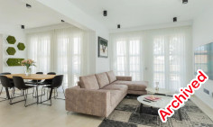 Beautiful 5 bedroom furnished house with swimming pool to rent in Aphrodite Hills