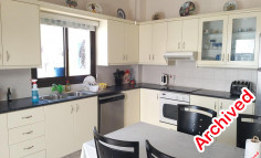 Spacious 3 bed house in Oroklini 
