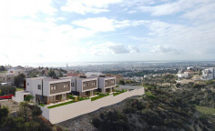 4 bedroom house with swimming pool for sale in Laiki Lefkothea