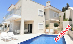5 bedroom furnished house with swimming pool to rent in Agios Tychonas