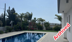 4 bedroom furnished bungalow with swimming pool for sale in Moni