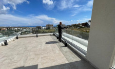 Beautiful 4 bedroom house with swimming pool to rent in Agios Athanasios