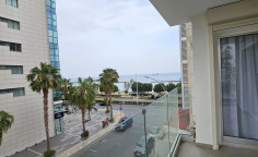 Spacious 3 bedroom furnished apartment to rent in Neapolis