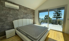 Luxury 5 bedroom house with swimming pool to rent in Agios Tychonas