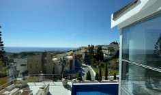 Luxury 5 bedroom house with swimming pool to rent in Agios Tychonas