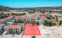 Residential 723 m2 for sale in Alethriko, Larnaca