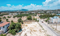 Residential 723 m2 for sale in Alethriko, Larnaca