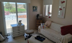 Beautiful 5 bedroom villa with private swimming in Pyla 