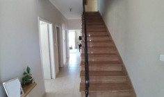 Beautiful 5 bedroom villa with private swimming in Pyla 