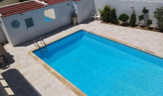 Beautiful 5 bedroom villa with private swimming in Pyla 