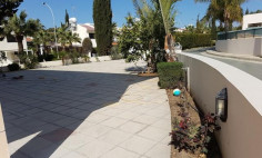 4 bedroom detached villa for sale on Dekelia road, only 50m from the beach 
