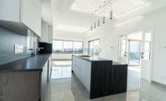 7 bedroom detached villa for rent sea views Limassol 