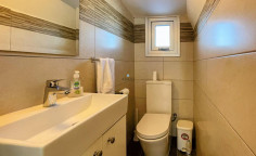 3 bedroom furnished villa with swimming pool for sale in Kapparis