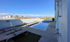 3 bedroom furnished villa with swimming pool for sale in Kapparis