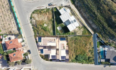 3 bedroom villa with swimming pool for sale in Oroklini