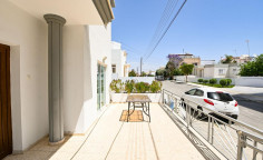 4 bedroom furnished house to rent in Sotiros