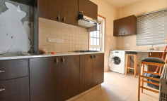 4 bedroom furnished house to rent in Sotiros