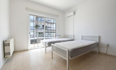4 bedroom furnished house to rent in Sotiros