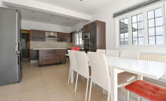 4 bedroom furnished house to rent in Sotiros