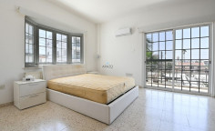 4 bedroom furnished house to rent in Sotiros
