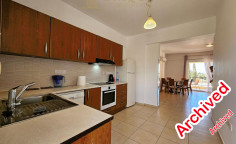 Best 3 bedroom rental Chloraka 