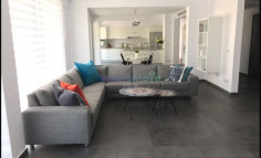 4 bedroom 340m2 penthouse for sale Limassol 