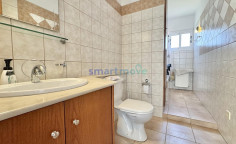 4 bedroom detached house for rent polemedia Limassol 