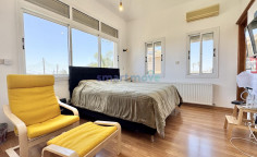 4 bedroom detached house for rent polemedia Limassol 