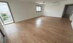 Beautiful 2 bedroom apartment to rent in Lykabittos