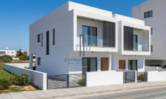 Three bedroom house in Ypsonas for sale 