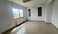 Large commercial to rent Strovolos