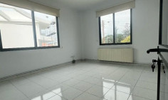 Large commercial to rent Strovolos