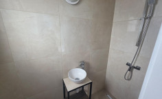 2 bedroom apartment to rent in Aglantzia