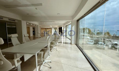 Spacious Neapolis office 469m2 ground floor rental 