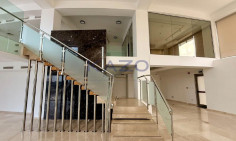 Spacious Neapolis office 469m2 ground floor rental 
