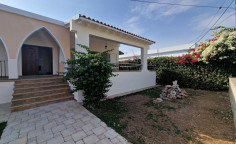 5 bedroom house to rent in Aglantzia