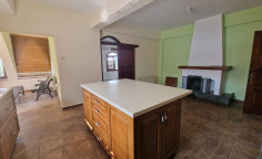 5 bedroom house to rent in Aglantzia